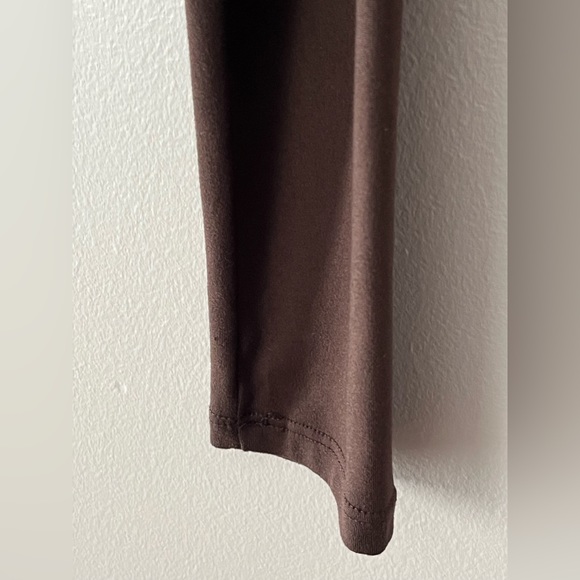 Women’s Sommer Ray Soft Cut-Out Colour Block Cropped Top - Picture 5 of 8